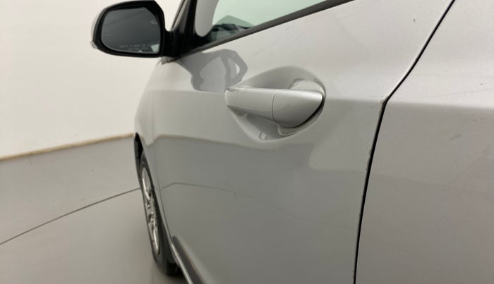 2014 Hyundai Xcent S 1.2, Petrol, Manual, 88,848 km, Front passenger door - Slightly dented