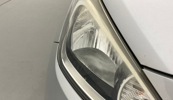 2014 Hyundai Xcent S 1.2, Petrol, Manual, 88,848 km, Right headlight - Minor scratches