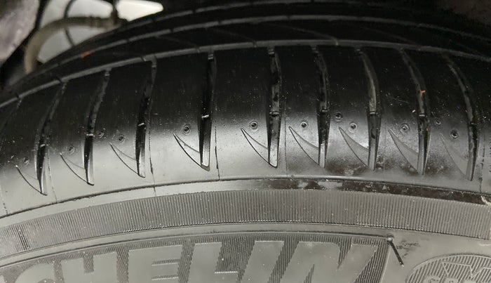 2017 Honda WR-V 1.2 i-VTEC S MT, Petrol, Manual, 15,981 km, Left Rear Tyre Tread