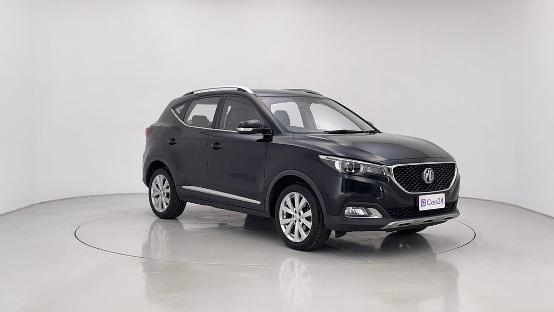 2022 MG ZS Excite, Automatic, 37372 km, Right Front Diagonal (45- Degree) View