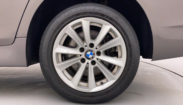 2013 BMW 5 Series 520D LUXURY LINE, Diesel, Automatic, 83,591 km, Left Rear Wheel