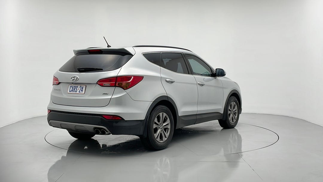 Right Back Diagonal (45- Degree) View