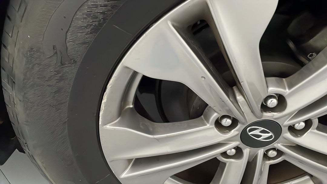 Wheels Rim Rear LHS Scratch