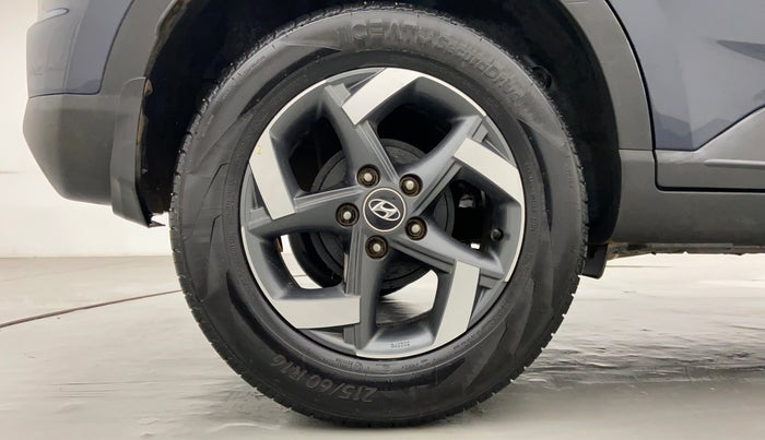2020 Hyundai VENUE 1.0 TURBO GDI SX+ AT, Petrol, Automatic, 37,374 km, Right Rear Wheel