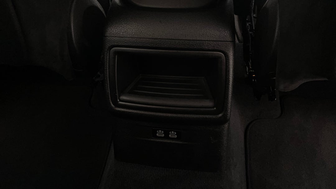 2019 BMW X1 Sdrive 18d, Automatic, 47609 km, Rear A/C Vent