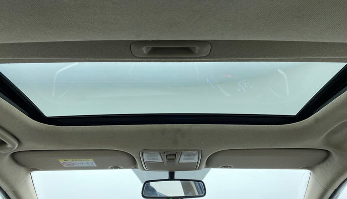 2018 Hyundai Verna 1.6 SX VTVT (O), Petrol, Manual, 33,444 km, Interior Sunroof