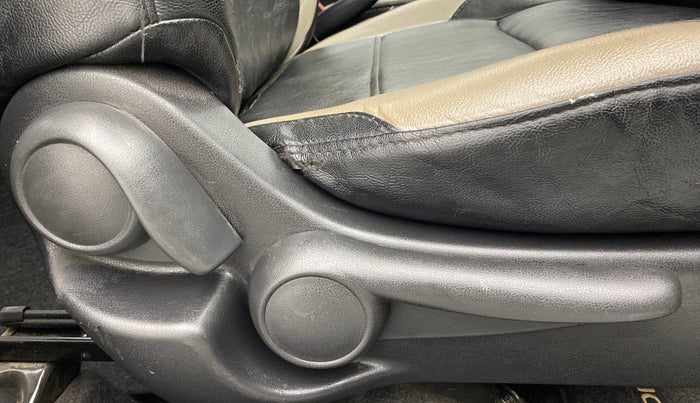 2018 Nissan Micra XV CVT, Petrol, Automatic, 48,021 km, Driver Side Adjustment Panel