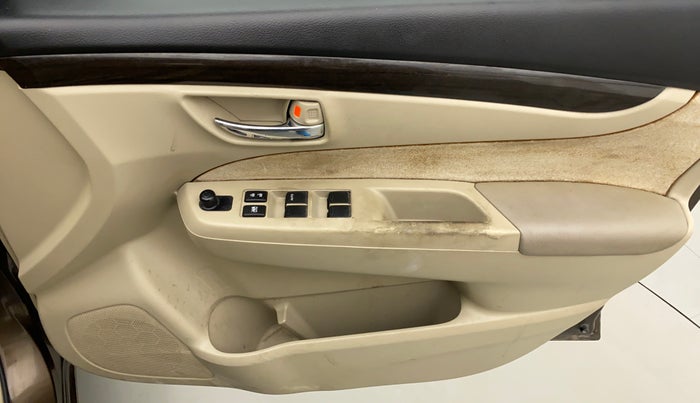 2015 Maruti Ciaz VXI, Petrol, Manual, 59,890 km, Driver Side Door Panels Control