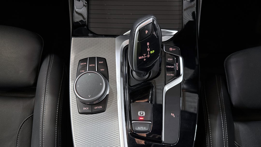 2020 BMW X3 sDrive20i M Sport, Automatic, 70396 km, Gear Lever 