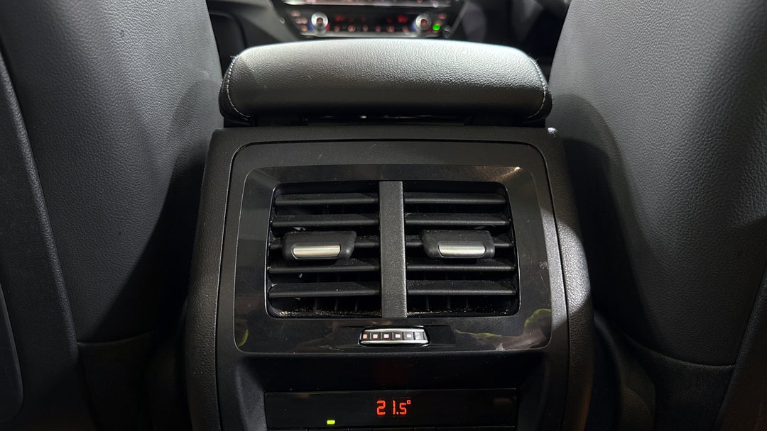 2020 BMW X3 sDrive20i M Sport, Automatic, 70396 km, Rear A/C Vent