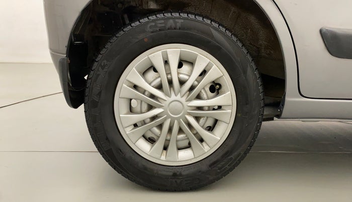 2015 Maruti Wagon R 1.0 LXI CNG, CNG, Manual, 70,547 km, Right Rear Wheel