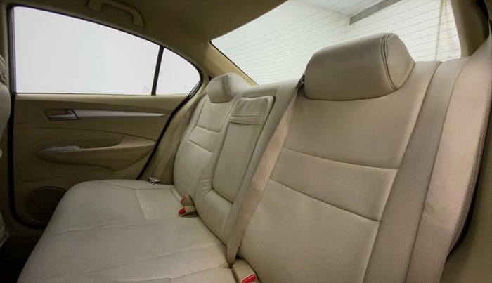 2011 Honda City V MT PETROL, Petrol, Manual, 62,548 km, Right Side Rear Door Cabin
