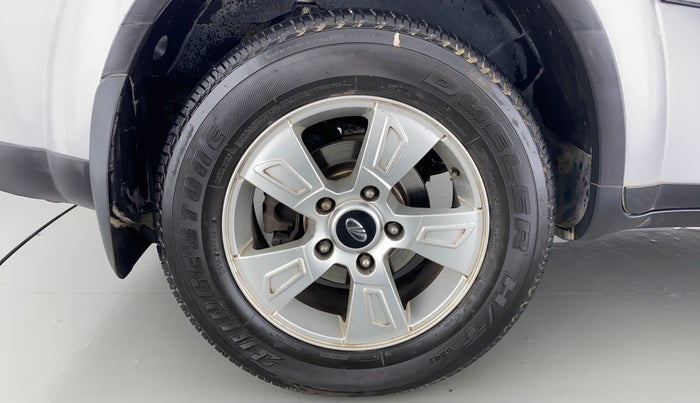 2014 Mahindra XUV500 W8 FWD, Diesel, Manual, 90,908 km, Right Rear Wheel