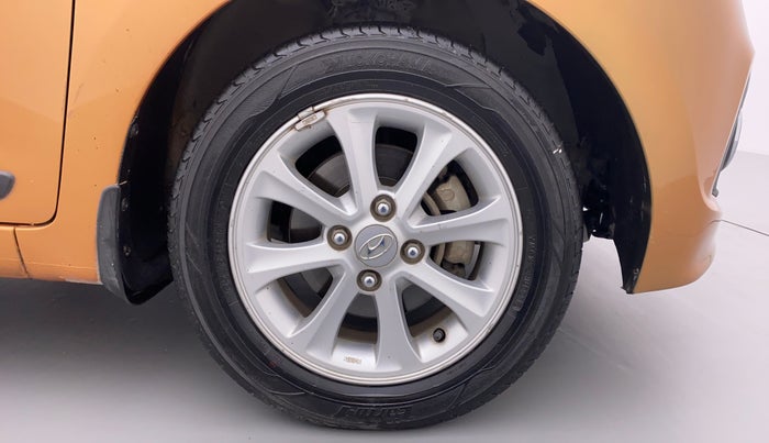 2014 Hyundai Grand i10 ASTA 1.2 AT VTVT, Petrol, Automatic, 76,393 km, Right Front Wheel