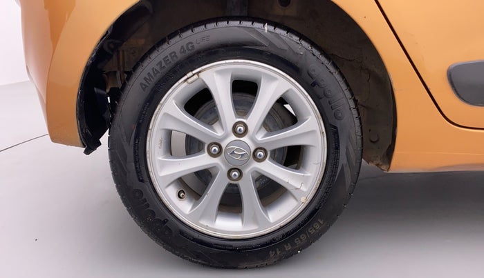 2014 Hyundai Grand i10 ASTA 1.2 AT VTVT, Petrol, Automatic, 76,393 km, Right Rear Wheel