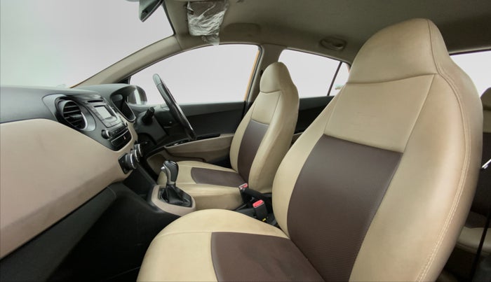 2014 Hyundai Grand i10 ASTA 1.2 AT VTVT, Petrol, Automatic, 76,393 km, Right Side Front Door Cabin
