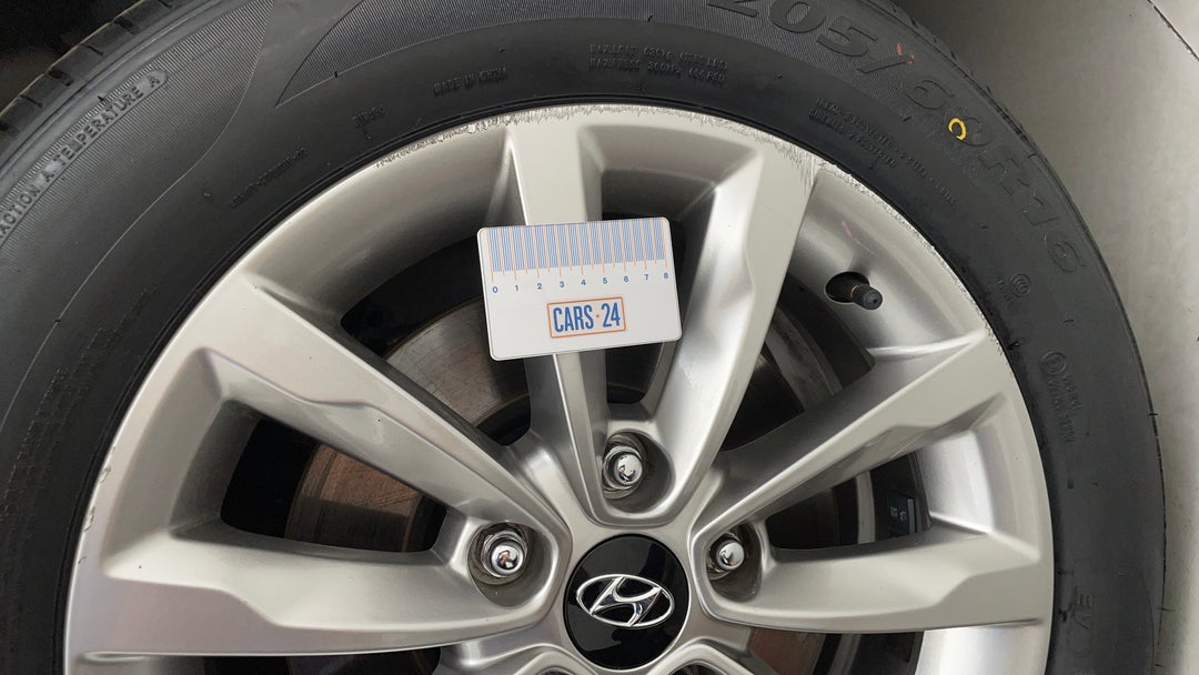 Wheels Rim Front LHS Gutter Rash