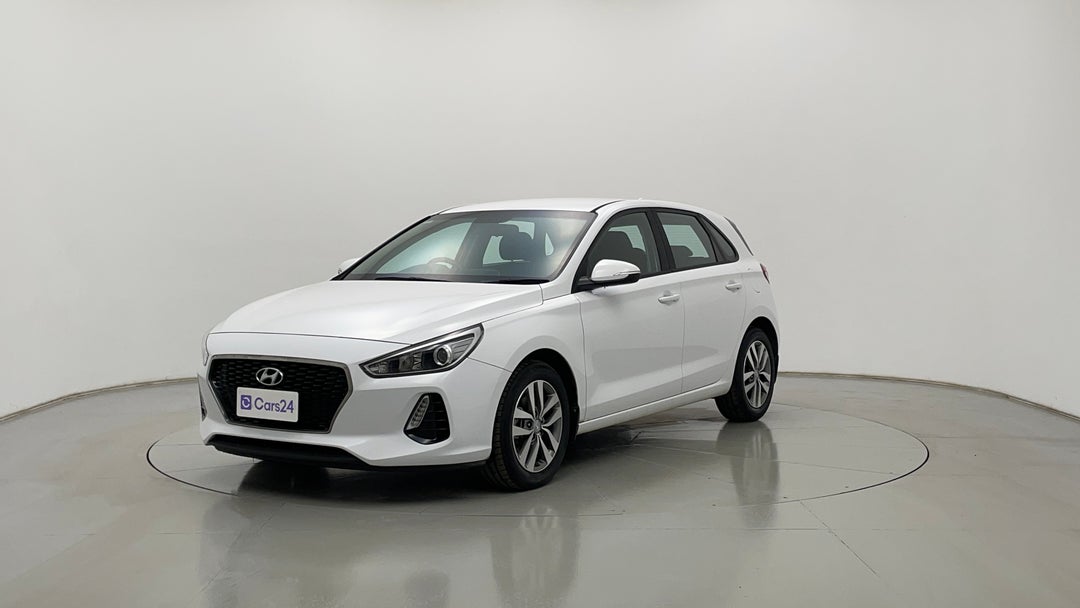 Left Front Diagonal (45- Degree) View