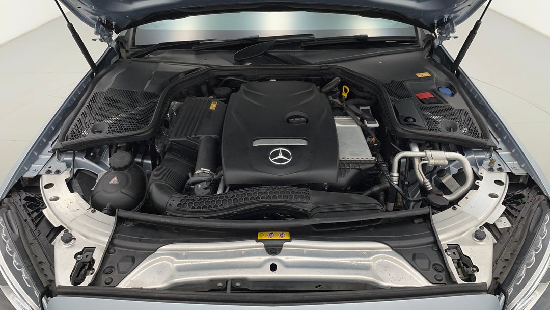 Open Bonnet (Engine)