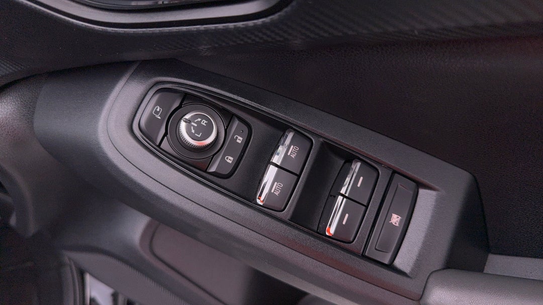 2023 Subaru Crosstrek AWD 2.0s, Automatic, 20775 km, Drivers Side Door Panel Controls