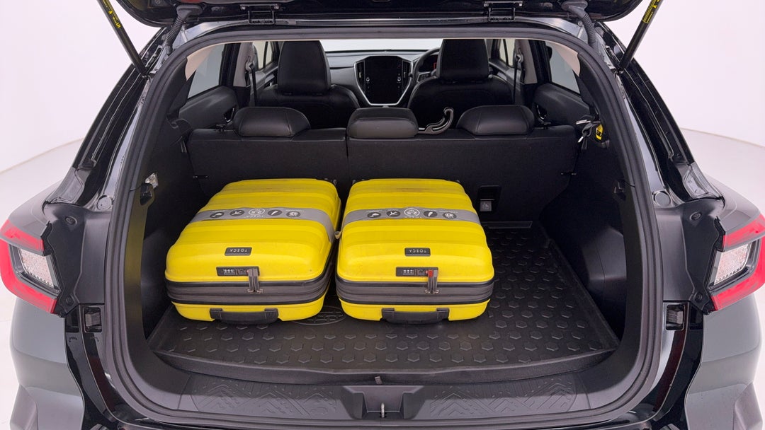 2023 Subaru Crosstrek AWD 2.0s, Automatic, 20775 km, Boot Inside View with Luggage