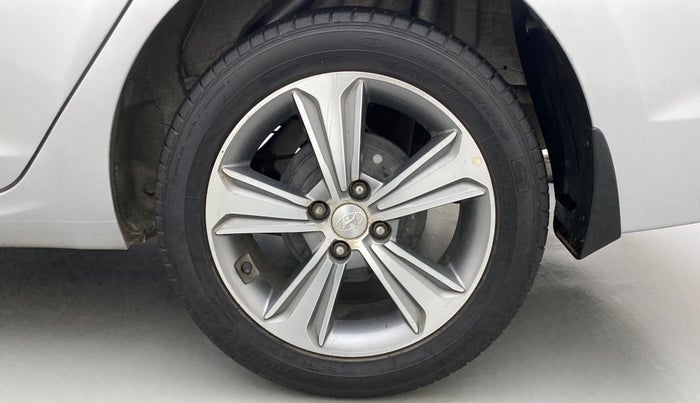 2017 Hyundai Verna 1.6 CRDI SX, Diesel, Manual, 47,772 km, Left Rear Wheel