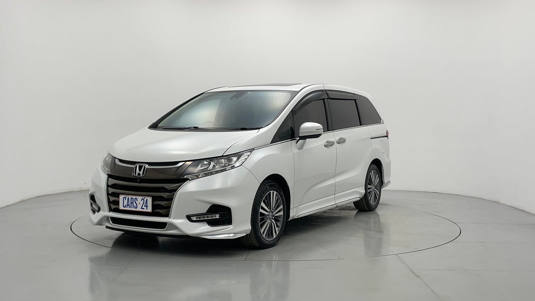 Left Front Diagonal (45- Degree) View