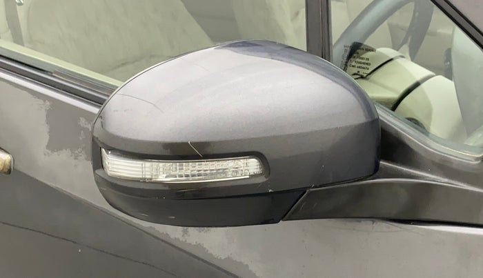 2014 Maruti Ertiga VXI ABS, Petrol, Manual, 41,431 km, Right rear-view mirror - Minor scratches
