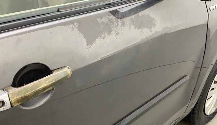 2014 Maruti Ertiga VXI ABS, Petrol, Manual, 41,431 km, Driver-side door - Paint has faded