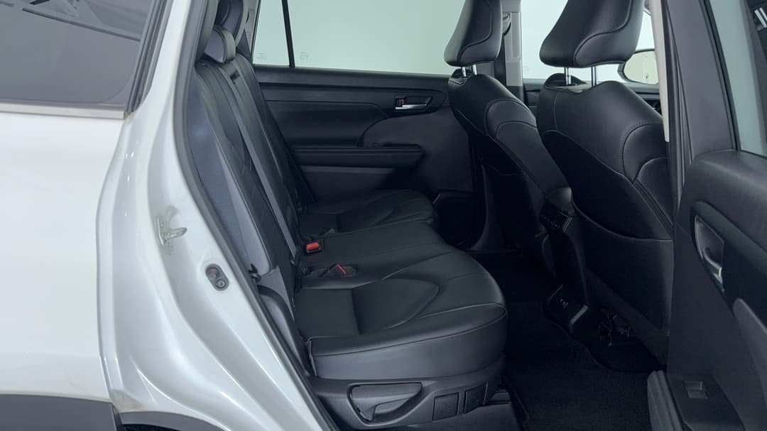 2021 Toyota Kluger Gxl (4x2), Automatic, 111624 km, Right Side Rear Door Cabin View