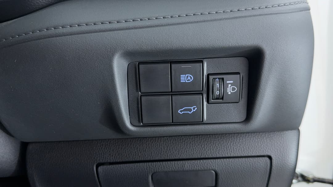 2021 Toyota Kluger Gxl (4x2), Automatic, 111624 km, Utility Switches/Buttons