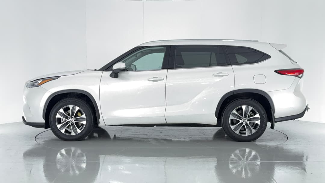 2021 Toyota Kluger Gxl (4x2), Automatic, 111624 km, Right Side View