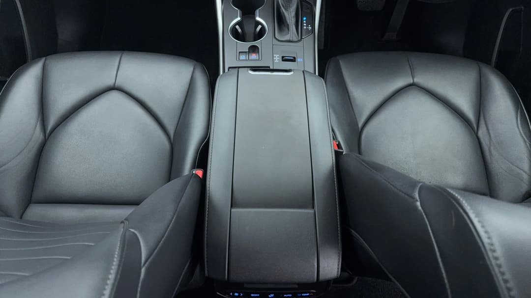 2021 Toyota Kluger Gxl (4x2), Automatic, 111624 km, Center Console