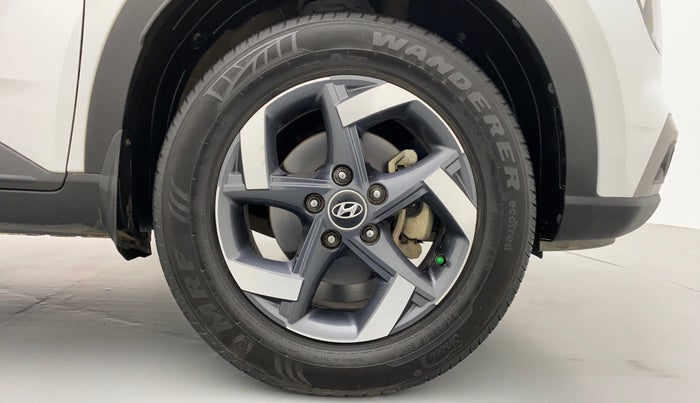 2020 Hyundai VENUE 1.5 SX CRDI MT, Diesel, Manual, 41,718 km, Right Front Wheel