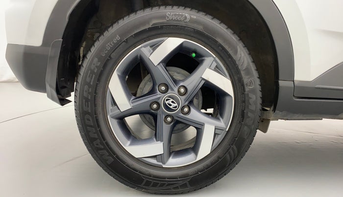 2020 Hyundai VENUE 1.5 SX CRDI MT, Diesel, Manual, 41,718 km, Right Rear Wheel