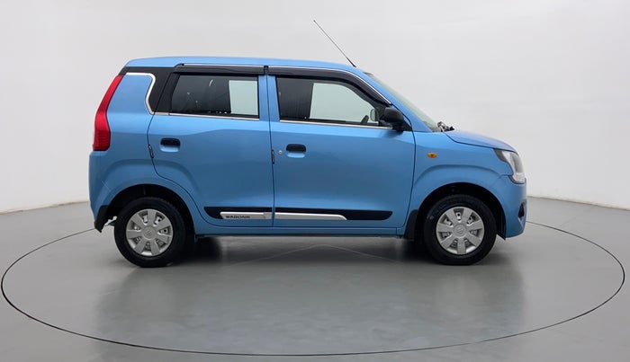 2022 Maruti New Wagon-R 1.0 Lxi (o) cng, CNG, Manual, 8,996 km, Right Side