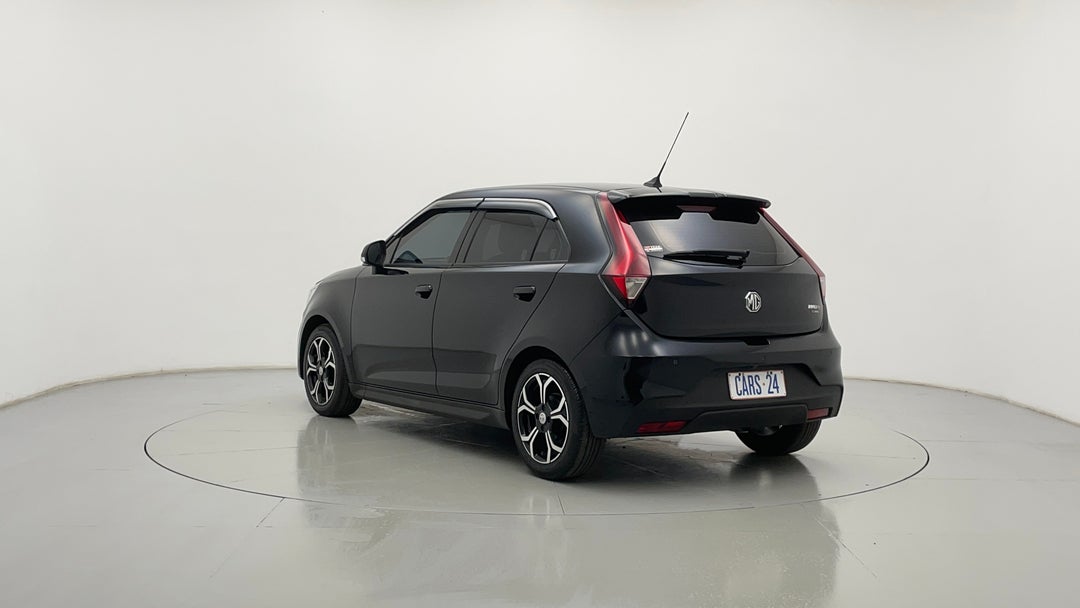 Left Back Diagonal (45- Degree) View