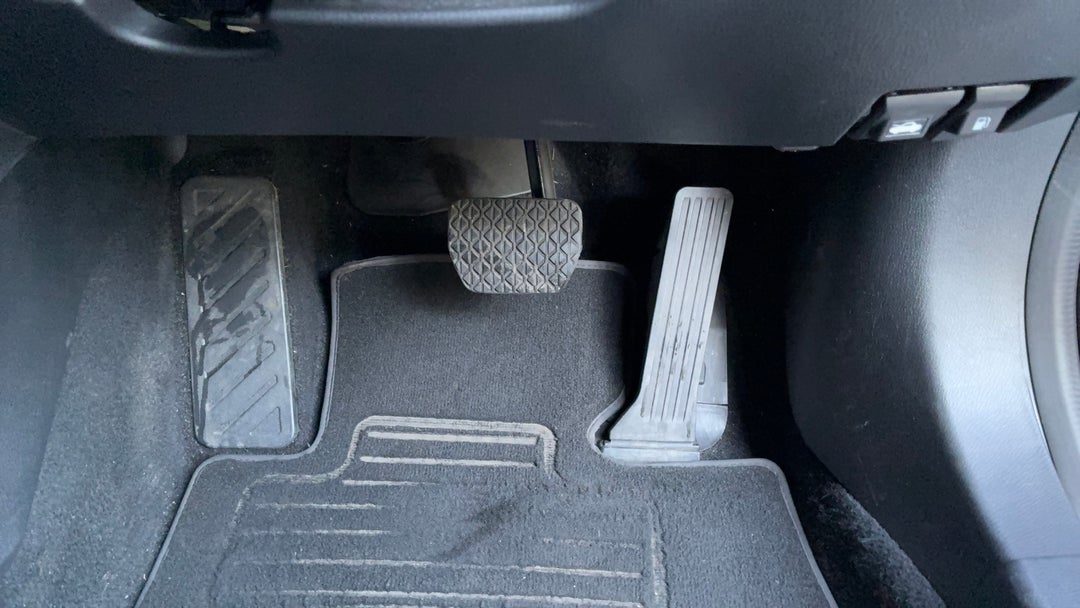 Pedals and Footmat