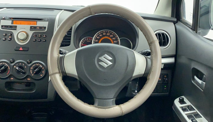 2011 Maruti Wagon R 1.0 VXI, Petrol, Manual, 45,068 km, Steering Wheel Close Up
