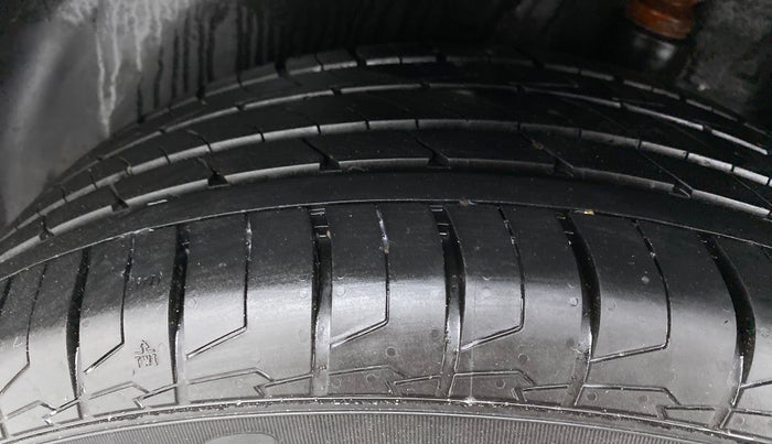 2021 KIA SELTOS HTX+ MT 1.5 DIESEL, Diesel, Manual, 6,413 km, Left Rear Tyre Tread