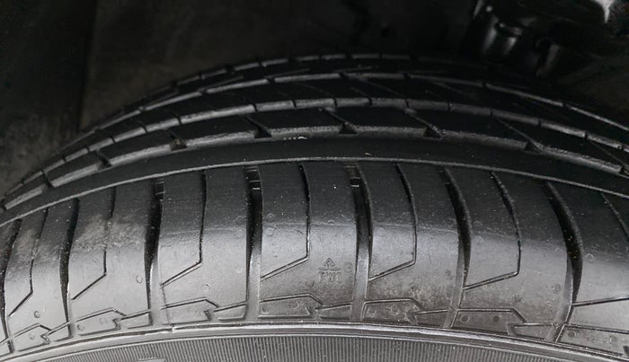 2021 KIA SELTOS HTX+ MT 1.5 DIESEL, Diesel, Manual, 6,413 km, Right Front Tyre Tread