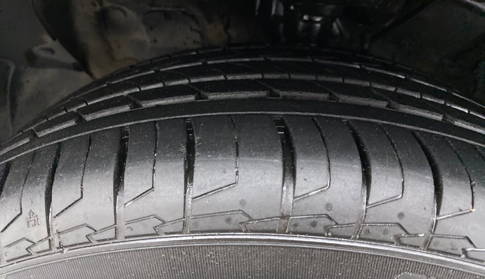 2021 KIA SELTOS HTX+ MT 1.5 DIESEL, Diesel, Manual, 6,413 km, Left Front Tyre Tread