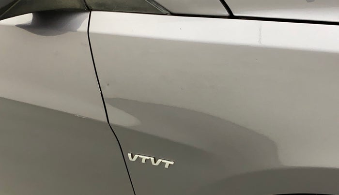 2015 Hyundai Verna FLUIDIC 4S 1.6 VTVT S(O), Petrol, Manual, 31,161 km, Right fender - Slightly dented