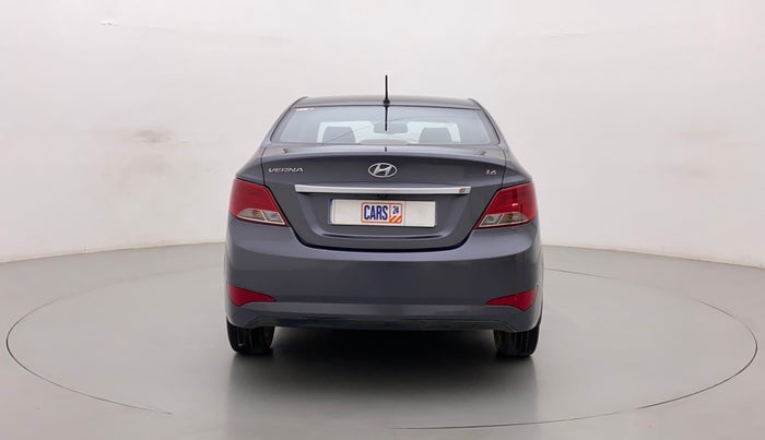 2015 Hyundai Verna FLUIDIC 4S 1.6 VTVT S(O), Petrol, Manual, 31,161 km, Back/Rear