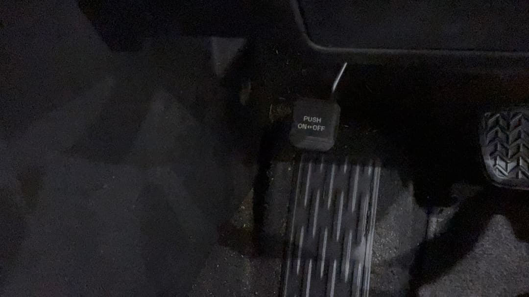 2017 Toyota Kluger Gx (4x2), Automatic, 105868 km, Handbrake