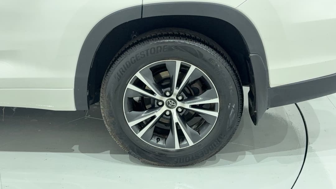 2017 Toyota Kluger Gx (4x2), Automatic, 105868 km, Left Rear Wheel