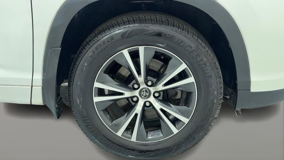 2017 Toyota Kluger Gx (4x2), Automatic, 105868 km, Right Front Wheel