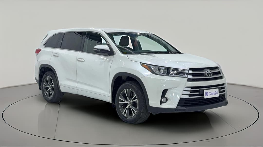2017 Toyota Kluger Gx (4x2), Automatic, 105868 km, Right Front Diagonal (45- Degree) View