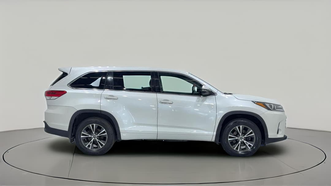 2017 Toyota Kluger Gx (4x2), Automatic, 105868 km, Right Side View