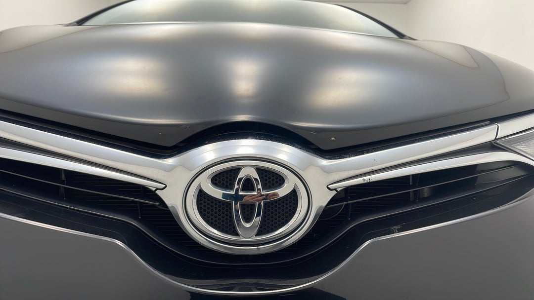 2017 Toyota Corolla Ascent, Automatic, 100589 km, Bonnet Scratch